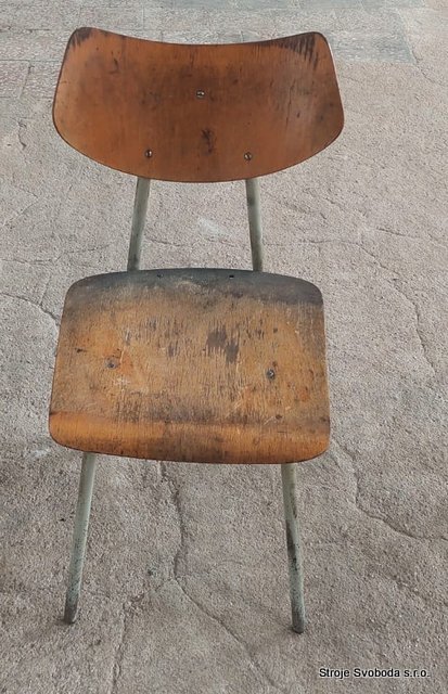 Retro židle  (4 - Retro zidle.jpg)
